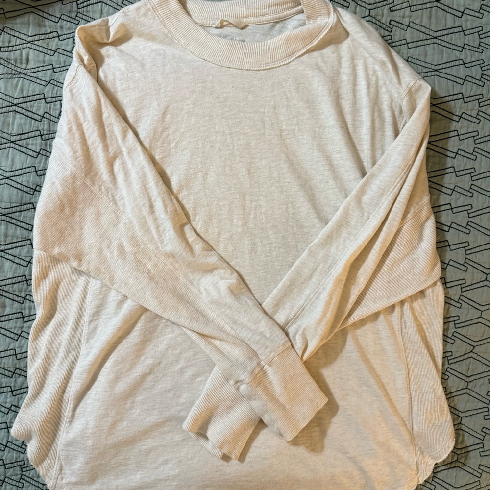 Aerie Cream Long Sleeve Tee